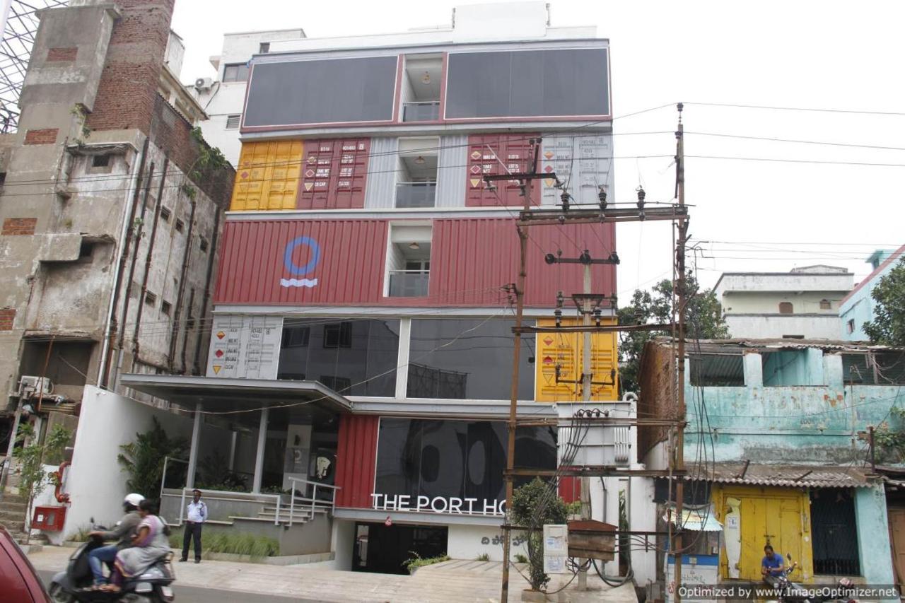 The Port Hotel Visakhapatnam Ngoại thất bức ảnh