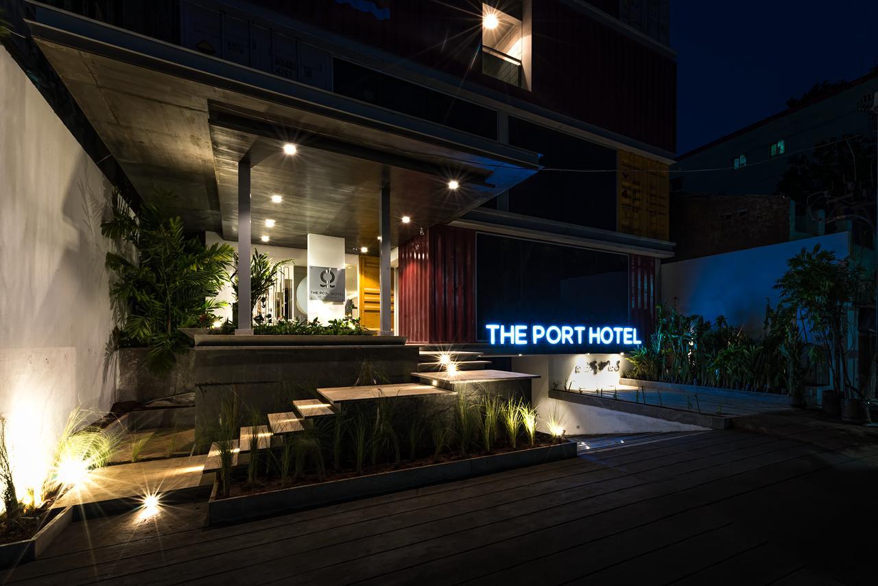 The Port Hotel Visakhapatnam Ngoại thất bức ảnh