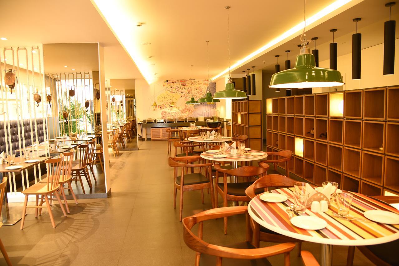 The Port Hotel Visakhapatnam Ngoại thất bức ảnh